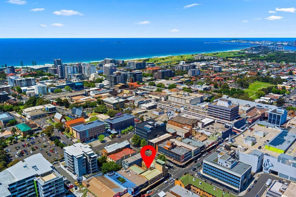 Kokopelli Wollongong Iconic CBD Deco Penthouse 360 Degree Views Parking