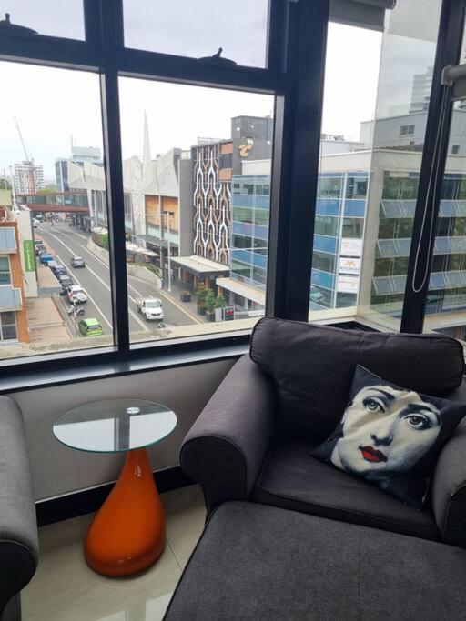 Kokopelli Wollongong Iconic CBD Deco Penthouse 360 Degree Views Parking