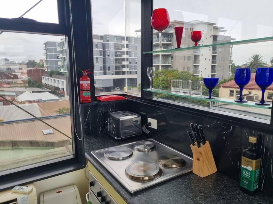 Kokopelli Wollongong Iconic CBD Deco Penthouse 360 Degree Views Parking