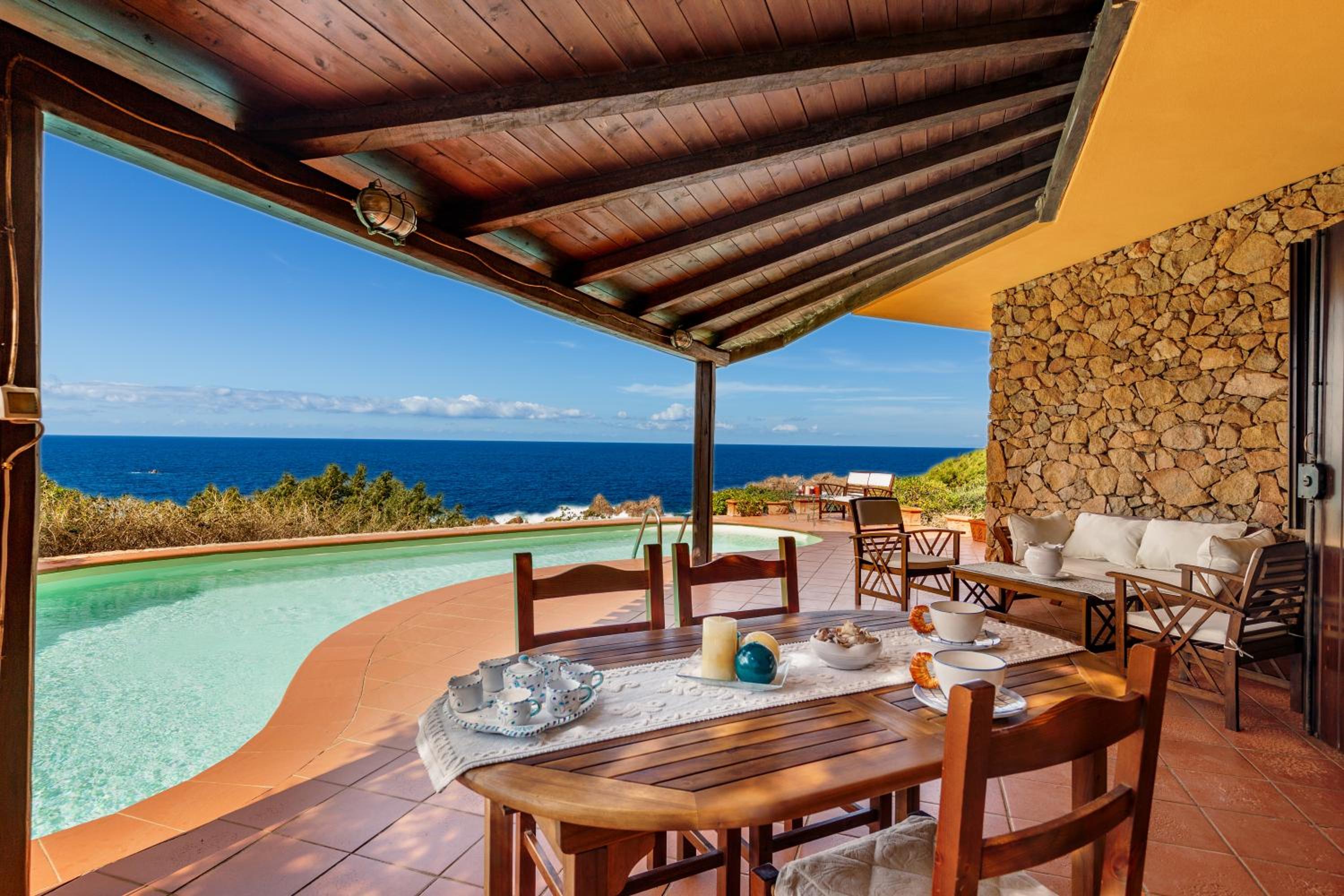 Costa Paradiso Resort 40