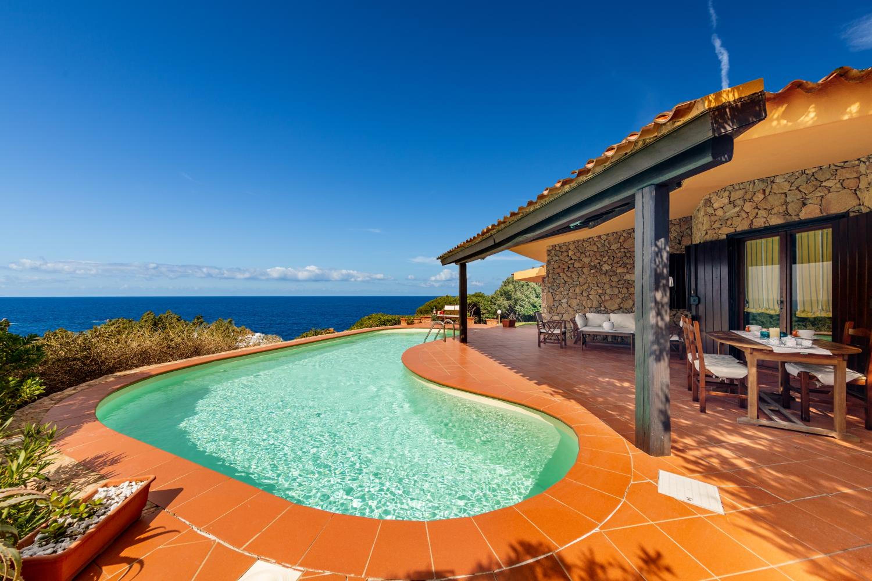 Costa Paradiso Resort 10