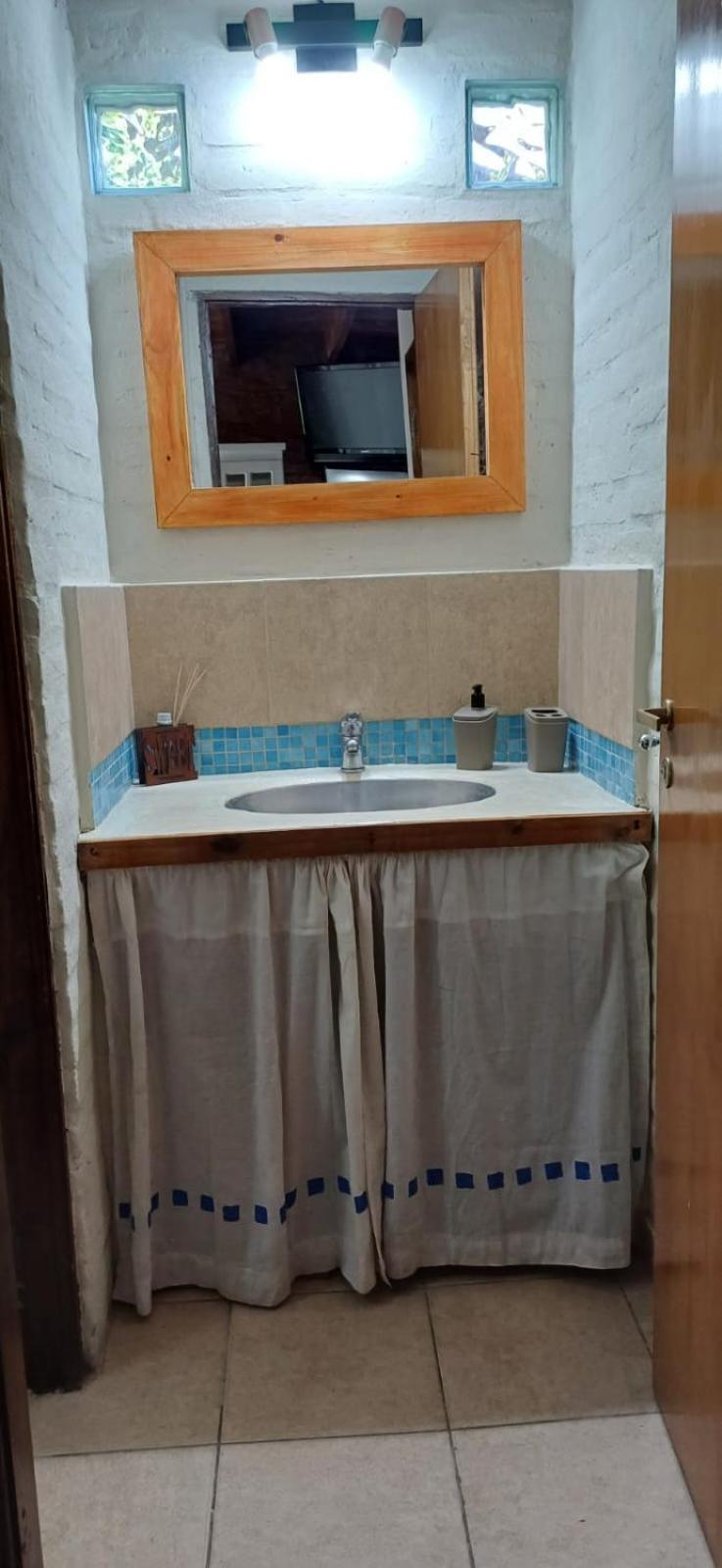 Cabaña Bosque Peralta Ramos para 4 personas, 2 dormitorios