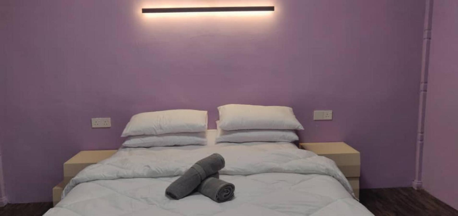 Tazrah roomstay (1 queen or 2 twin super single room) photo 5