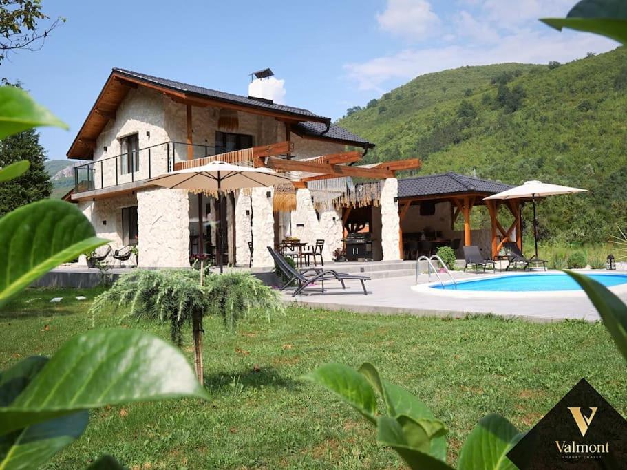 Valmont Luxury Chalet