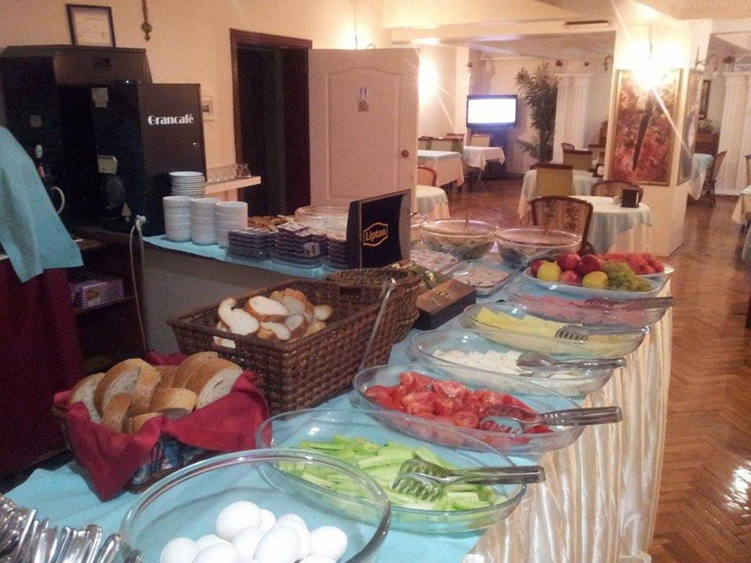 Hotel Grand Mark - Image 16