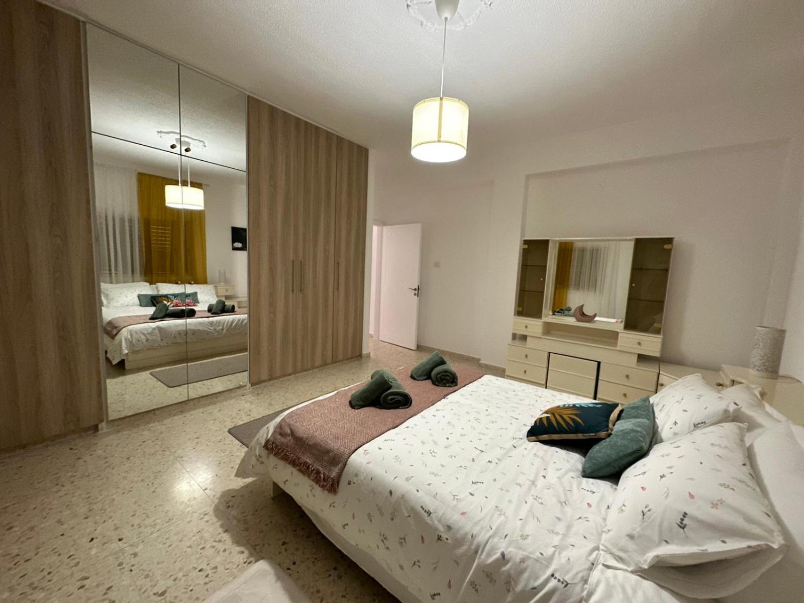 A & A Holiday House