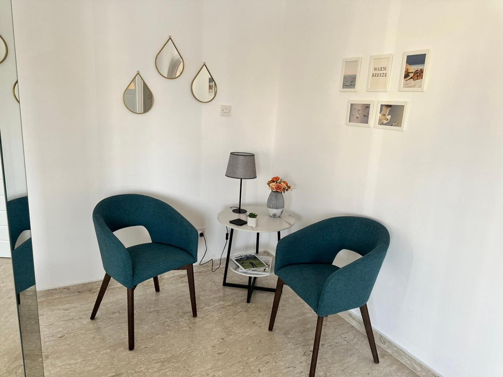 A & A Holiday House