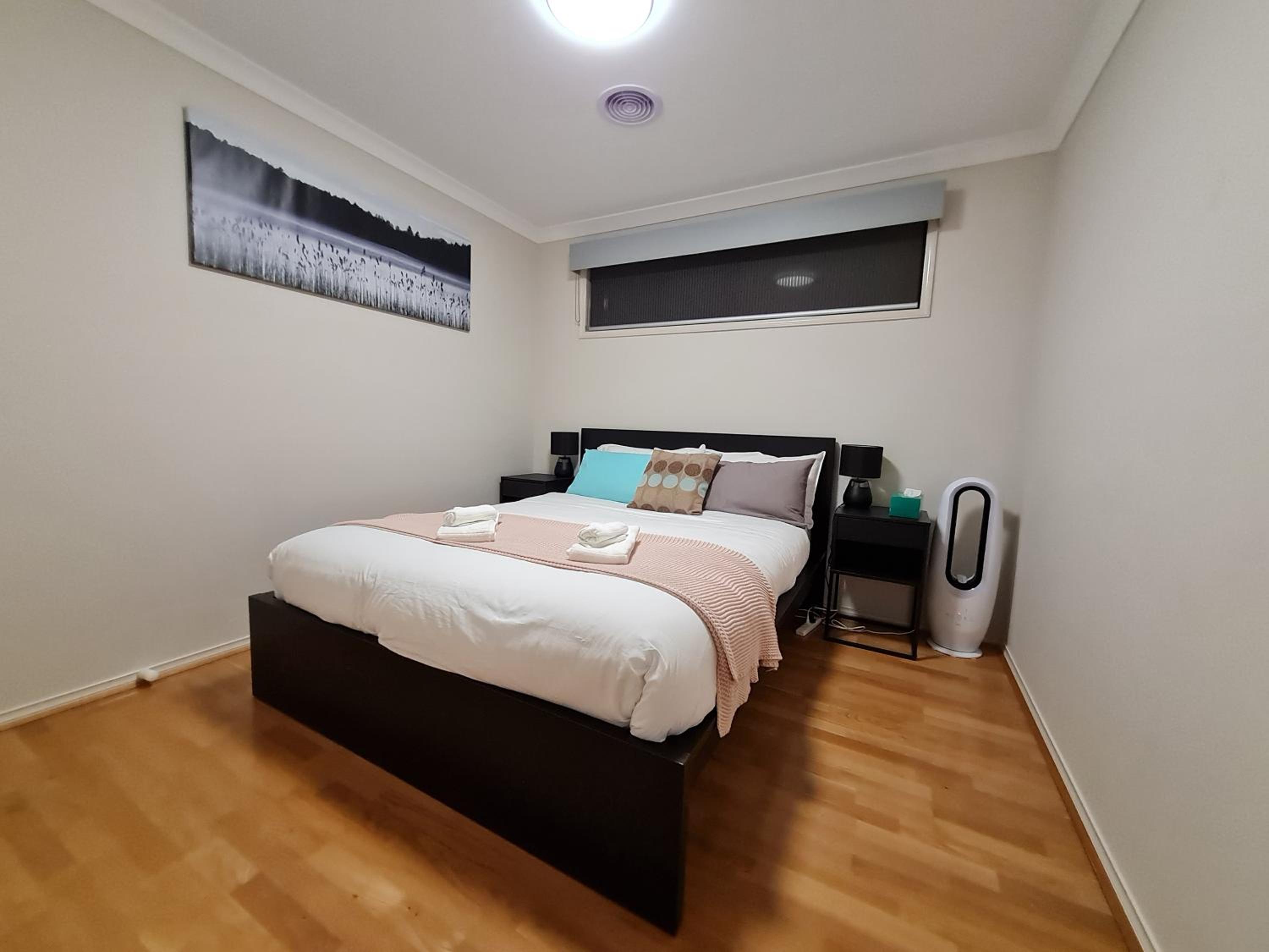 Stylish House in Geelong for Large Family or Group