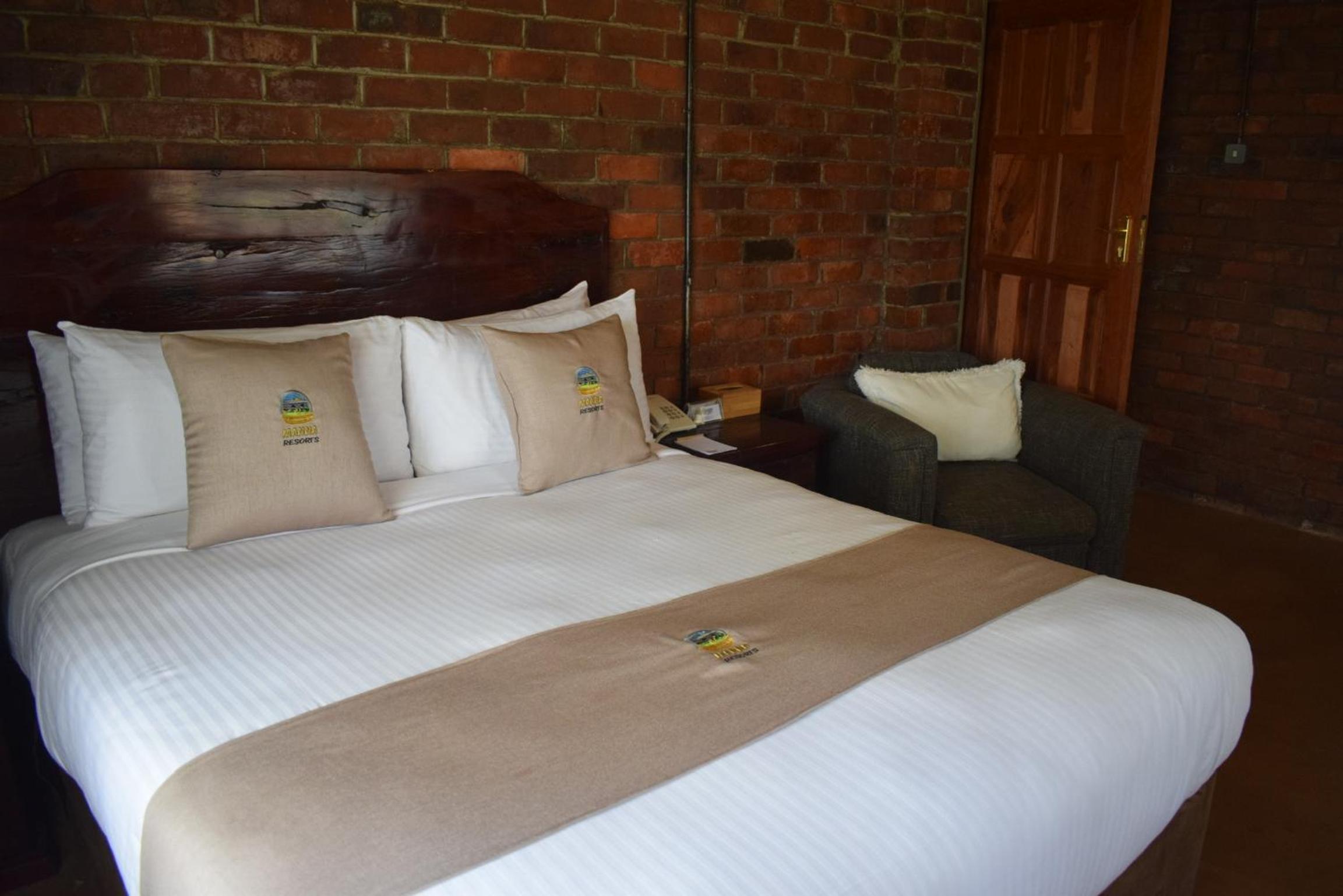 1 bedroomed chalet in Harare - 2183