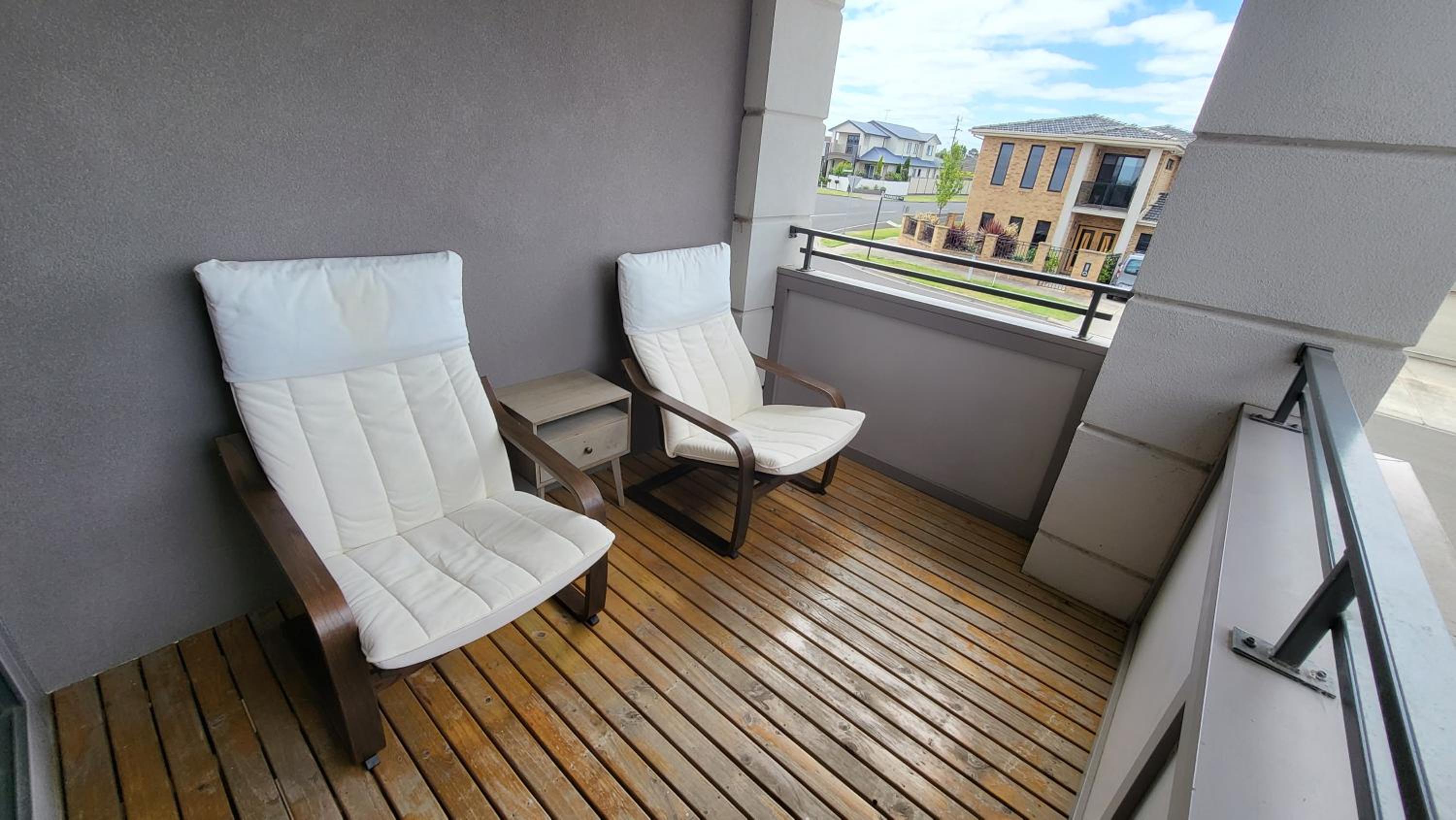 Stylish House in Geelong for Large Family or Group