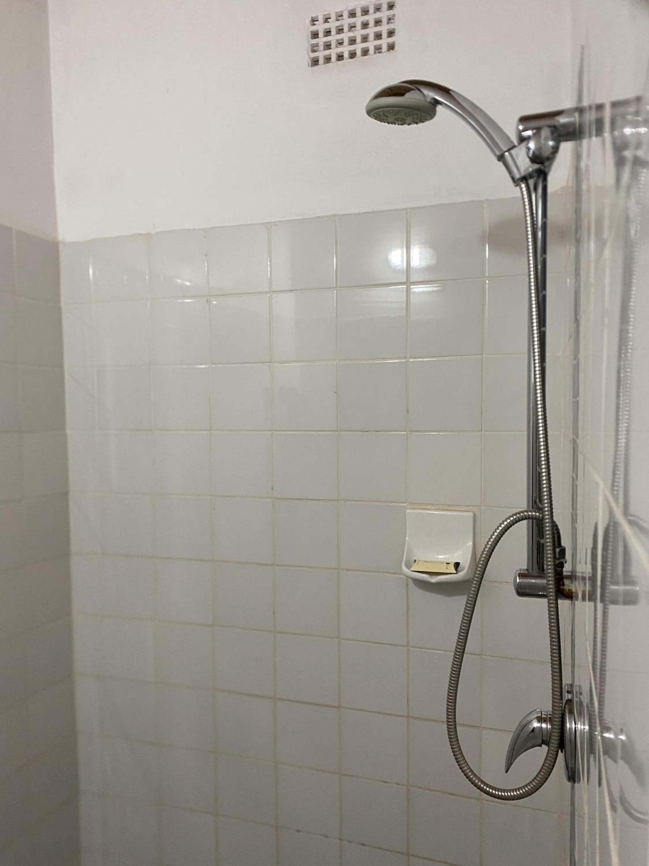 2 bed apartment with pool - 2126