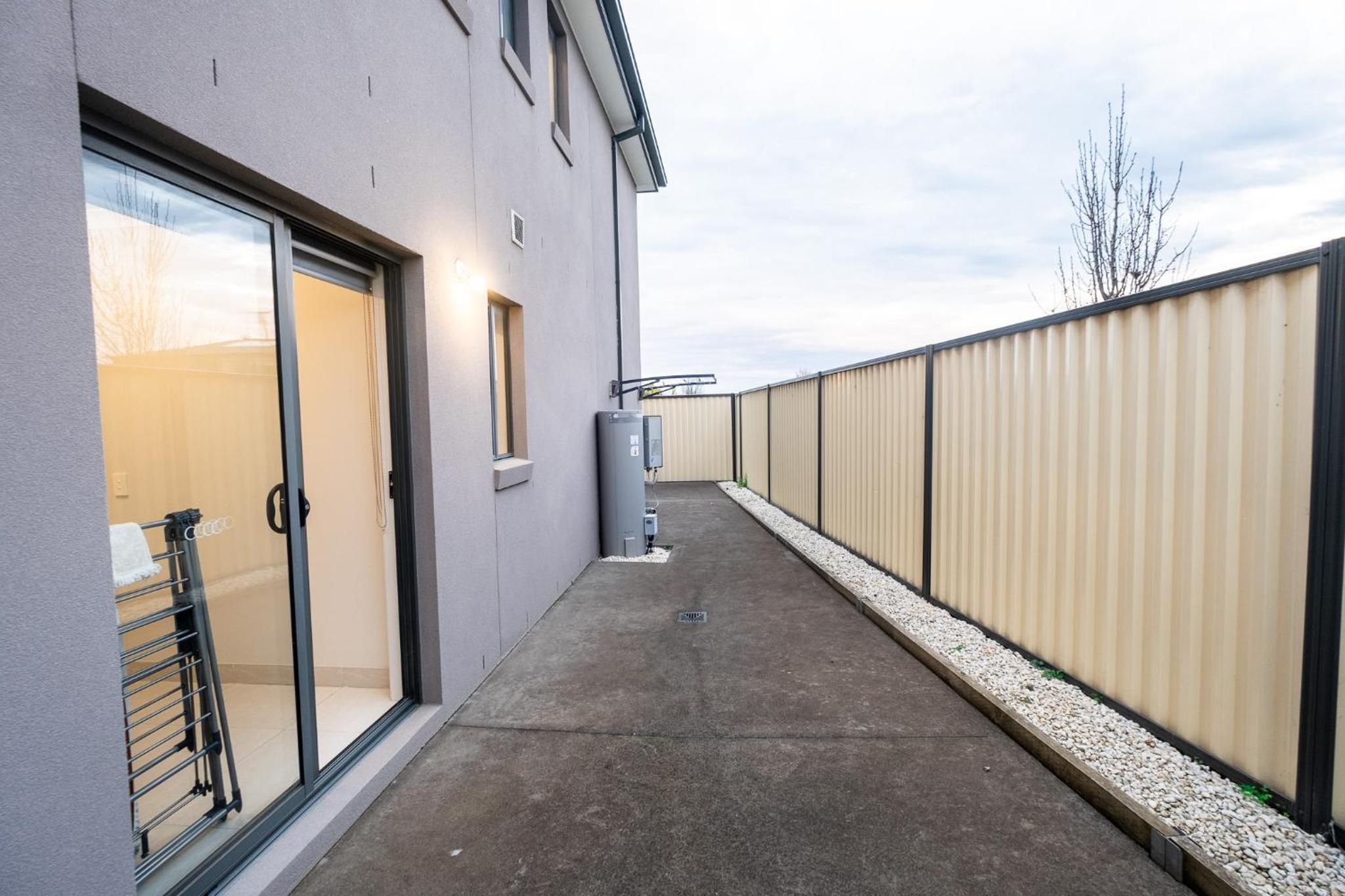 Stylish House in Geelong for Large Family or Group
