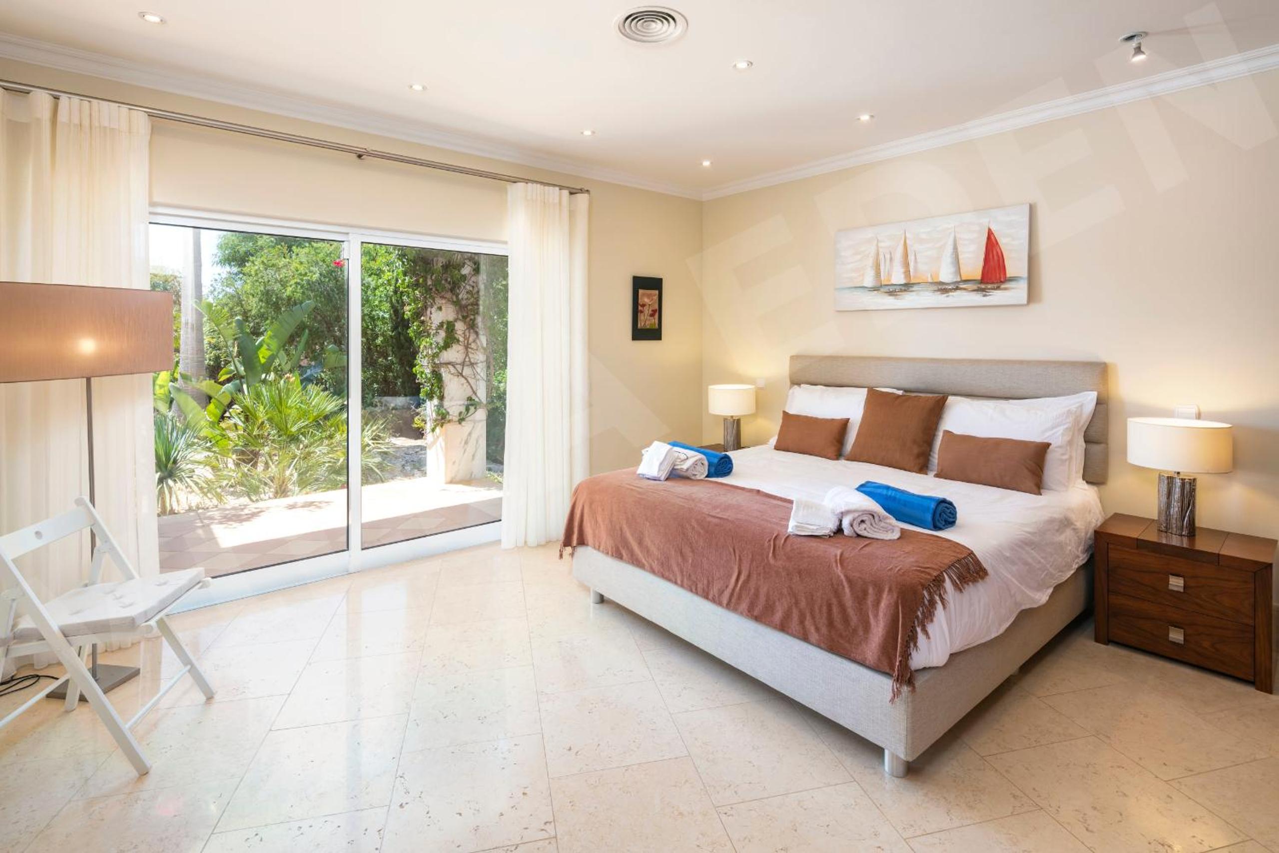 Carvoeiro Vacations - Villa Eden - Property Image 25