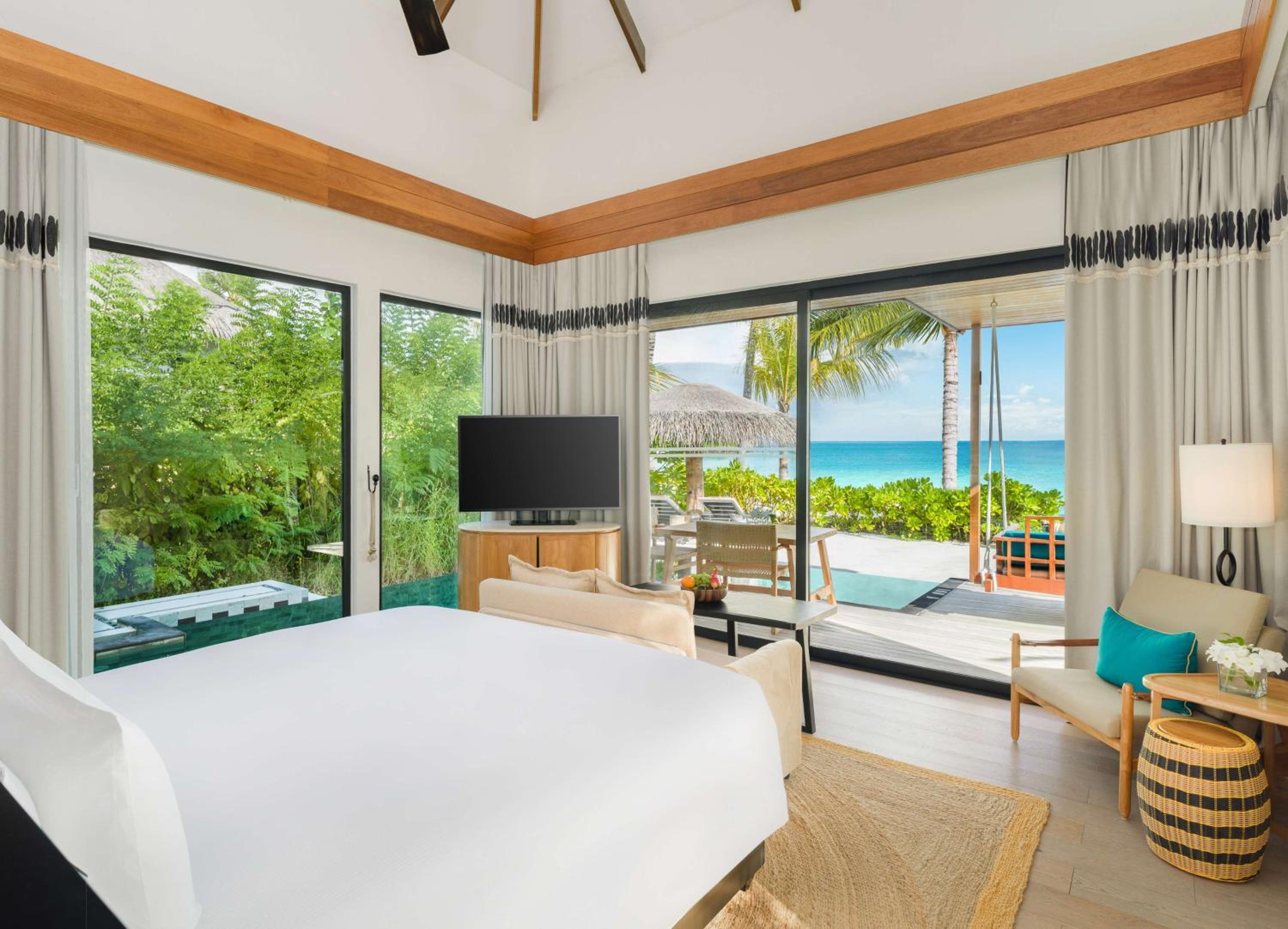 Hilton Maldives Amingiri Resort & Spa 66