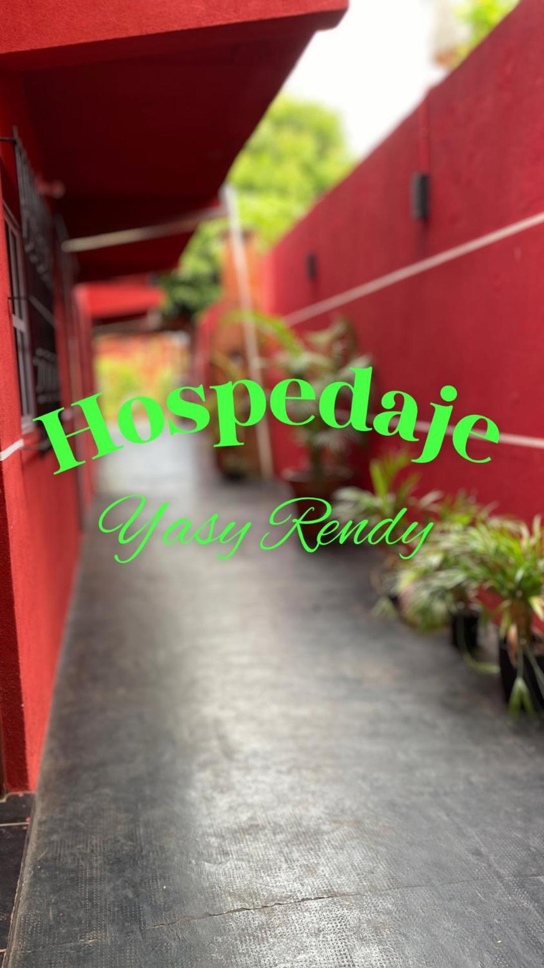 Hospedaje Punto Cataratas 5