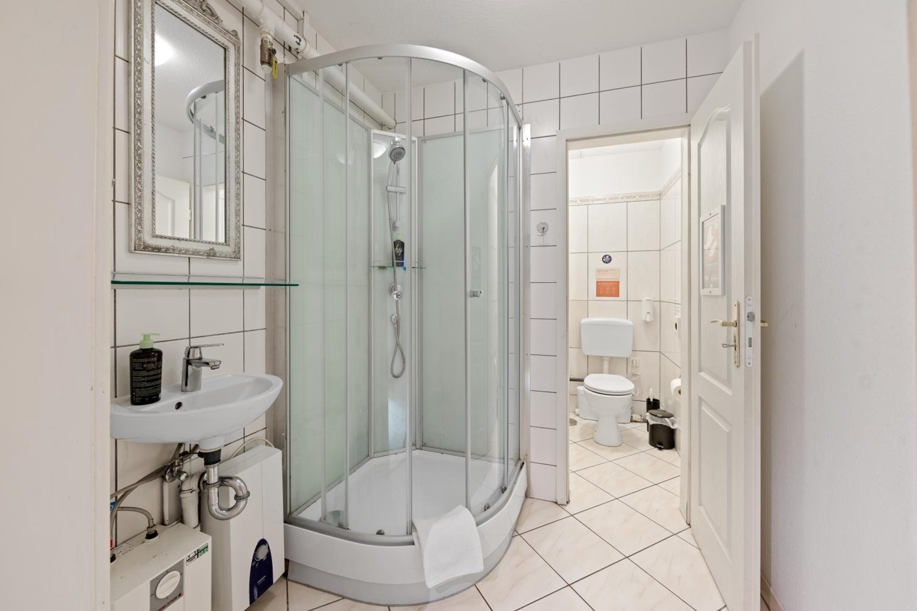 Berlin Vacations - Big family apartment Berlin Treptower Park - Property Image 3