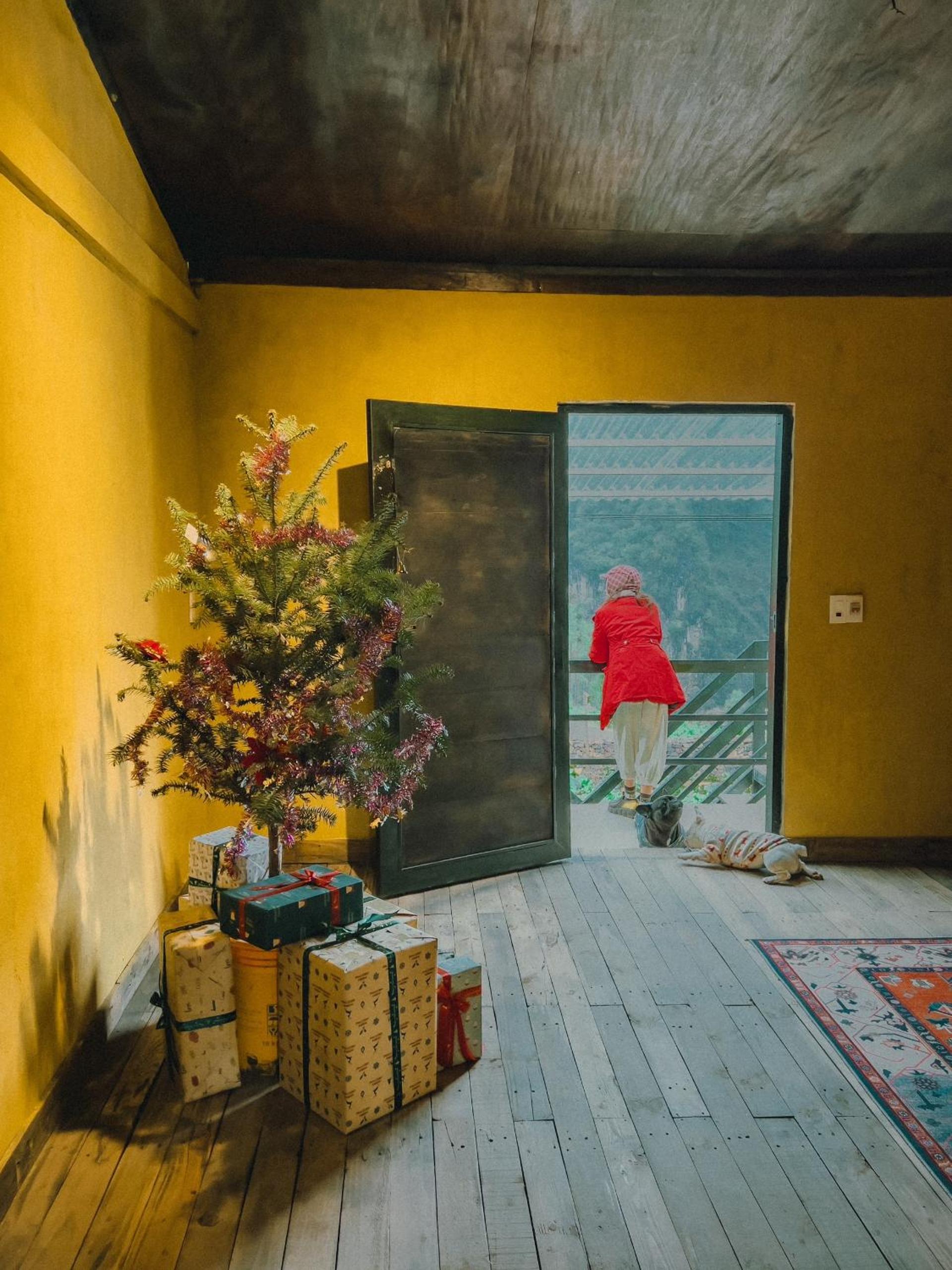 Maison de Hill Home