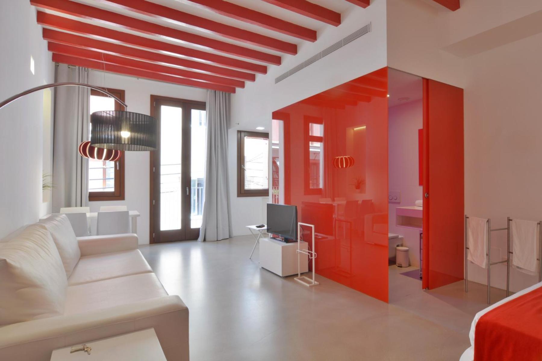Lonja Suites Apartments