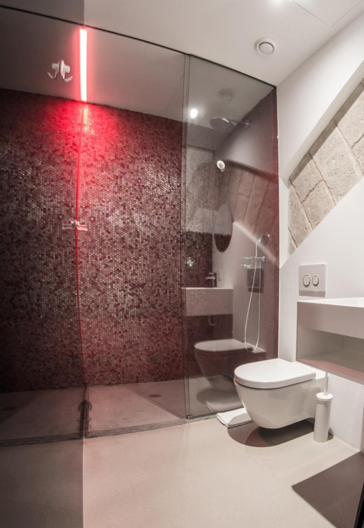 Lonja Suites Apartments