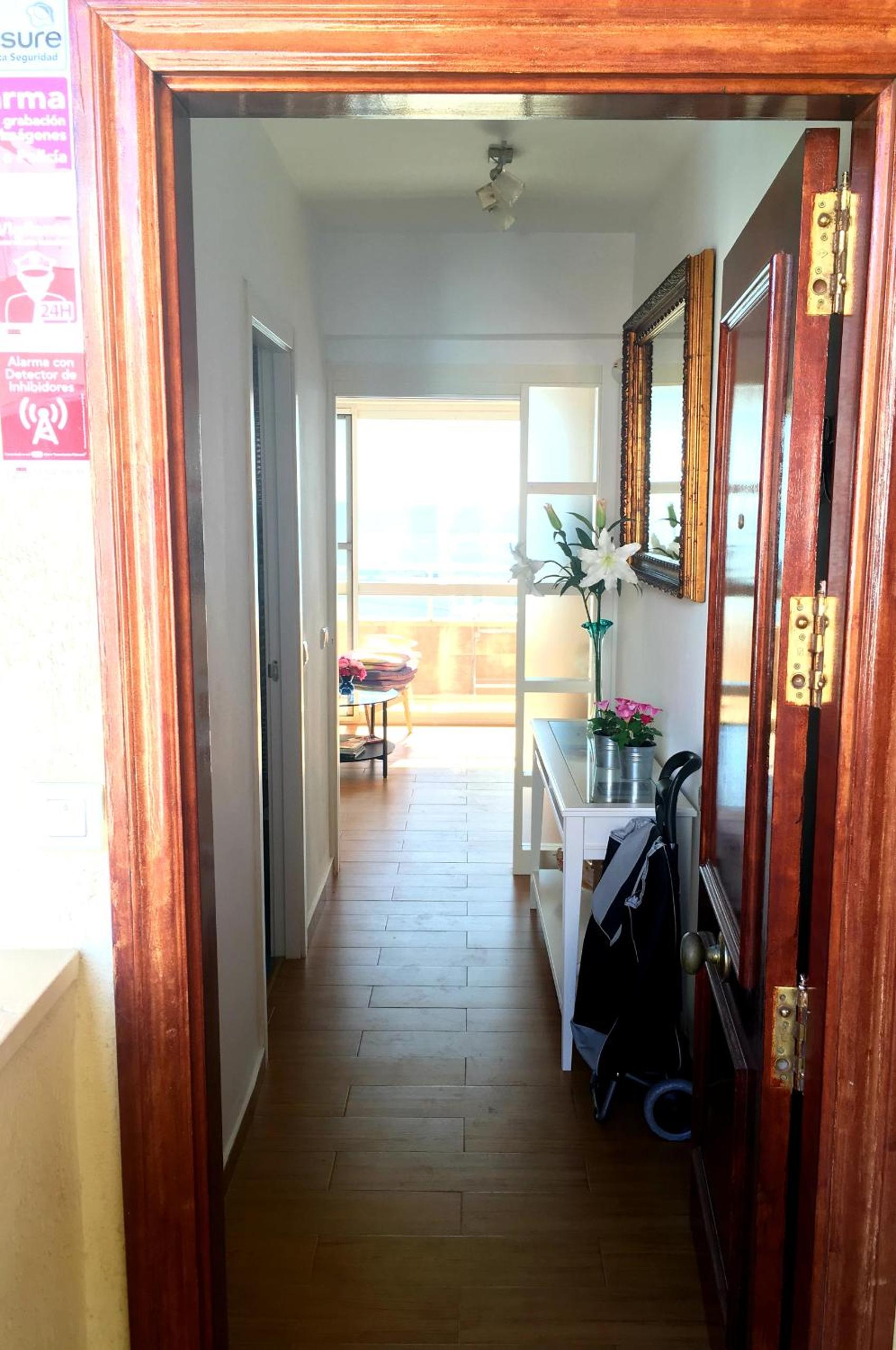 Deluxe penthouse with sea views near Puerto Marina
