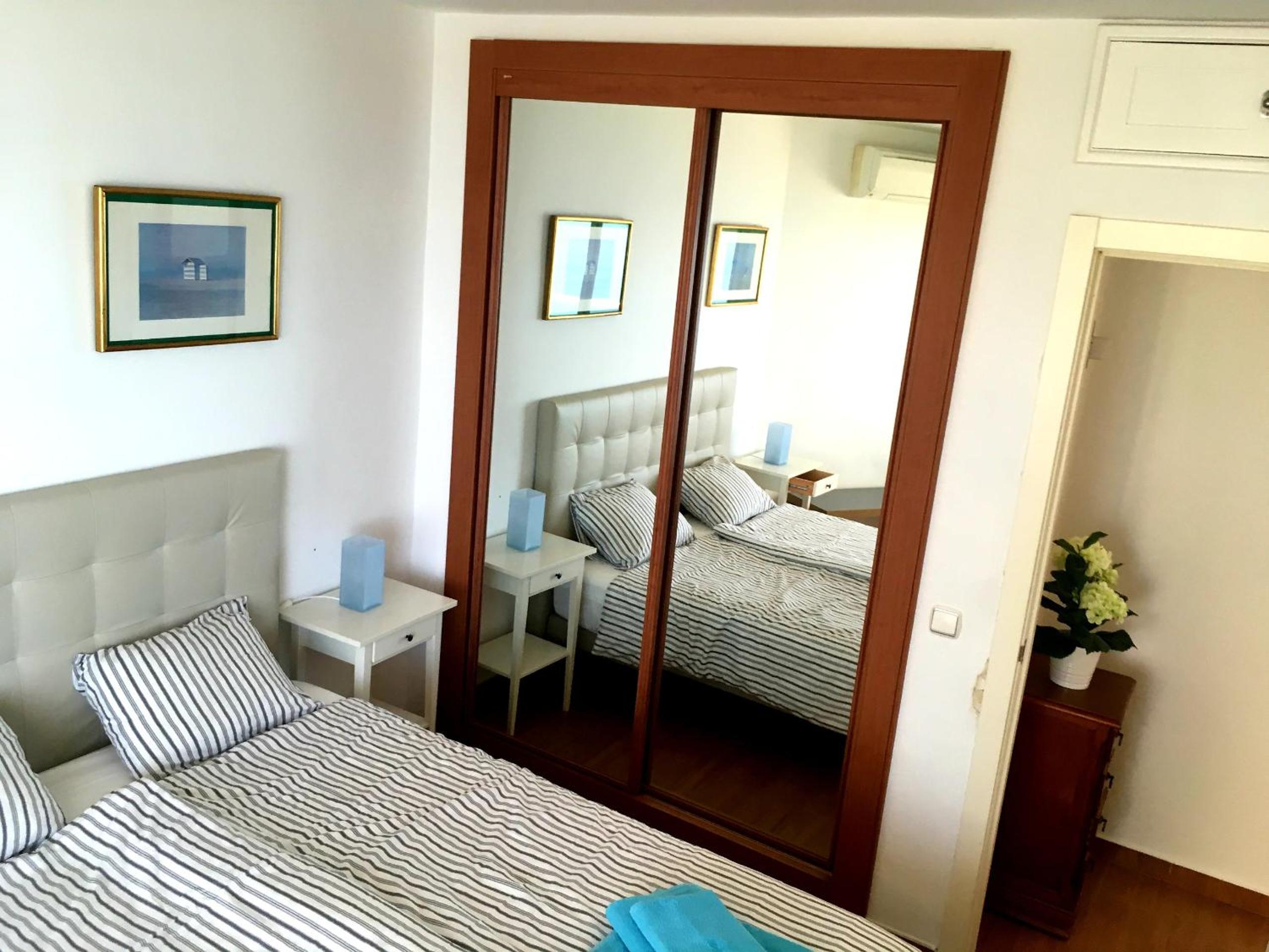 Deluxe penthouse with sea views near Puerto Marina