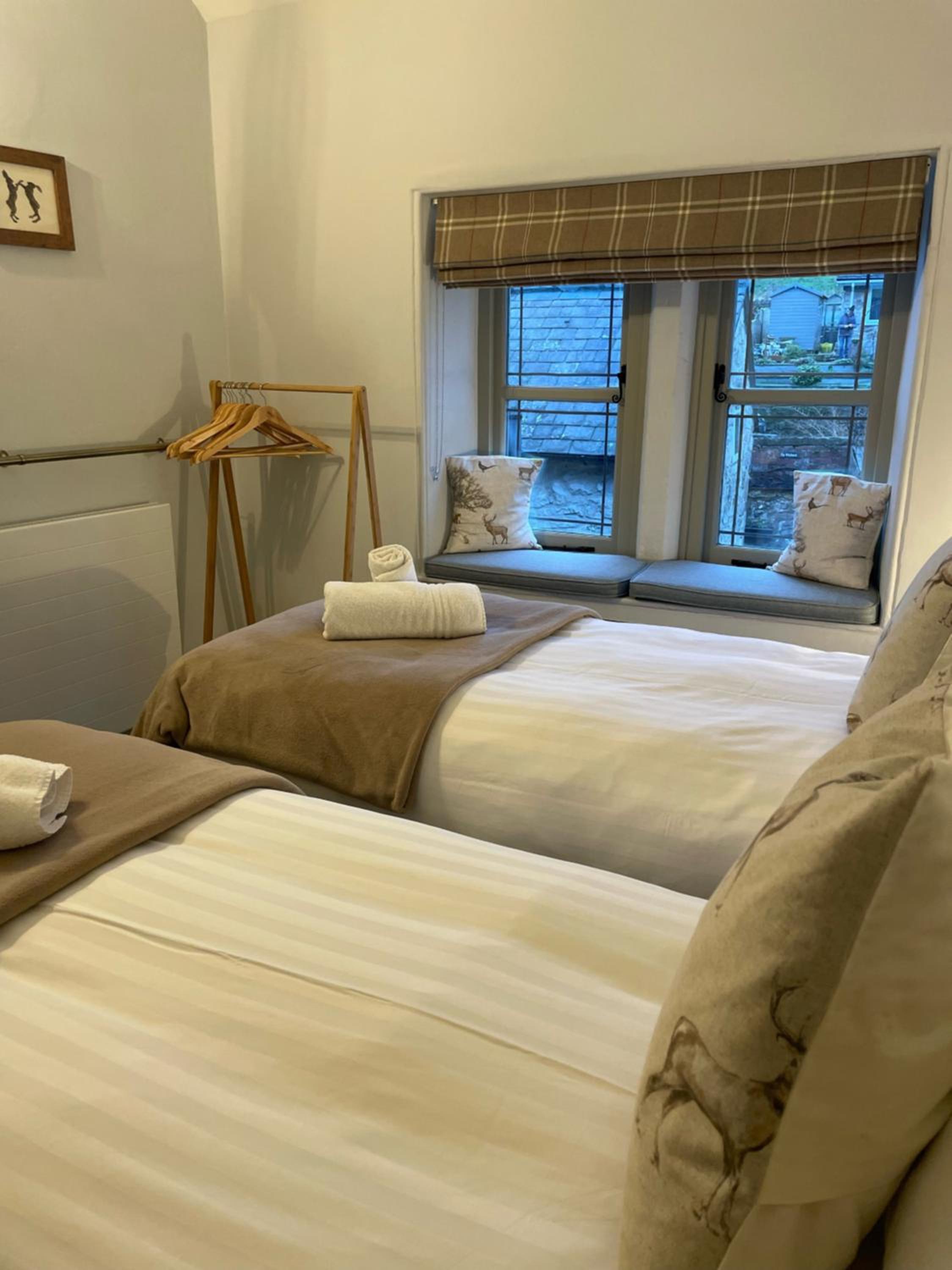 Enchanting Cottage for 4- Witchnest in Derbyshire, with EV point view 5