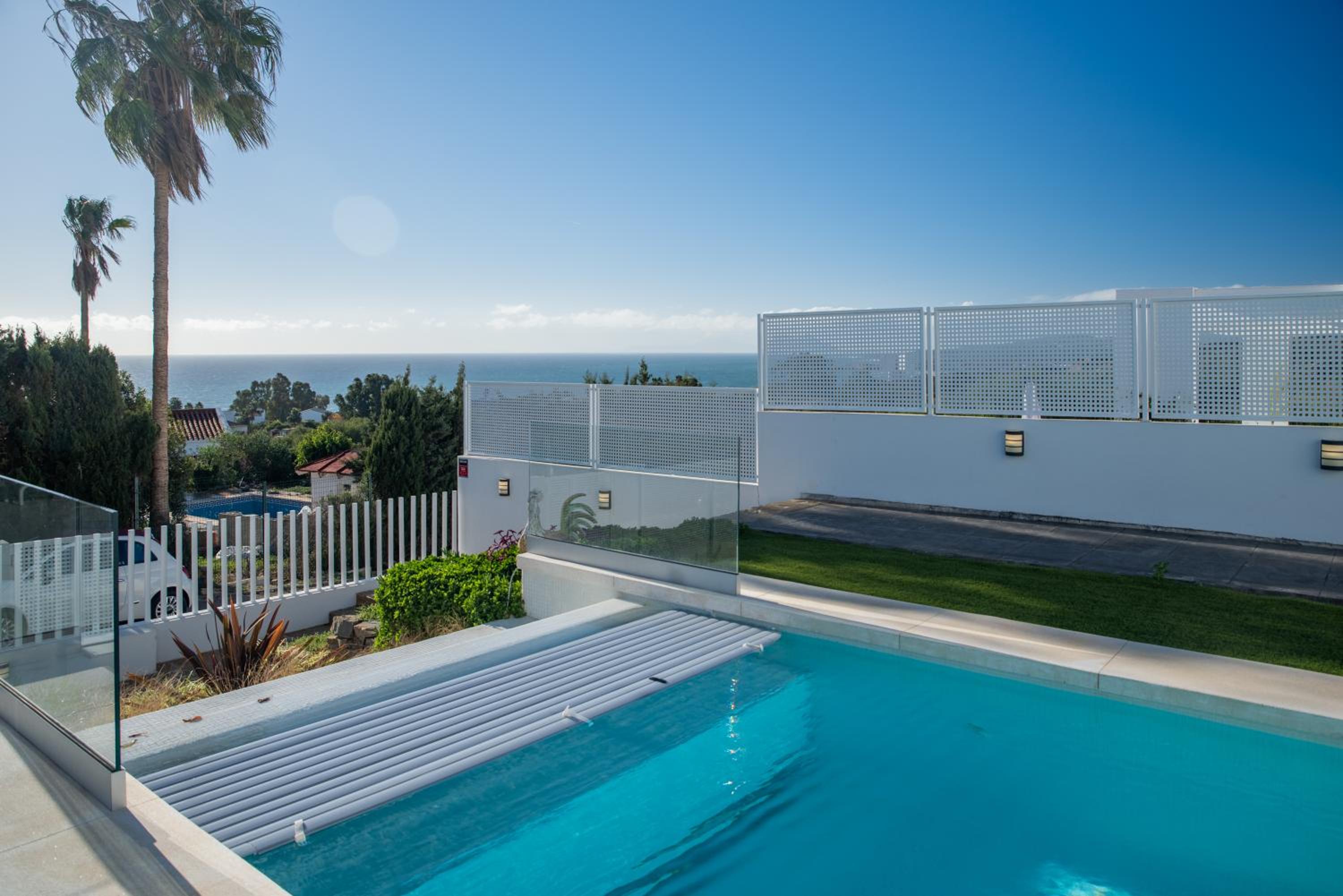 luxurious villa MOGA overlooking the sea and Gibraltar