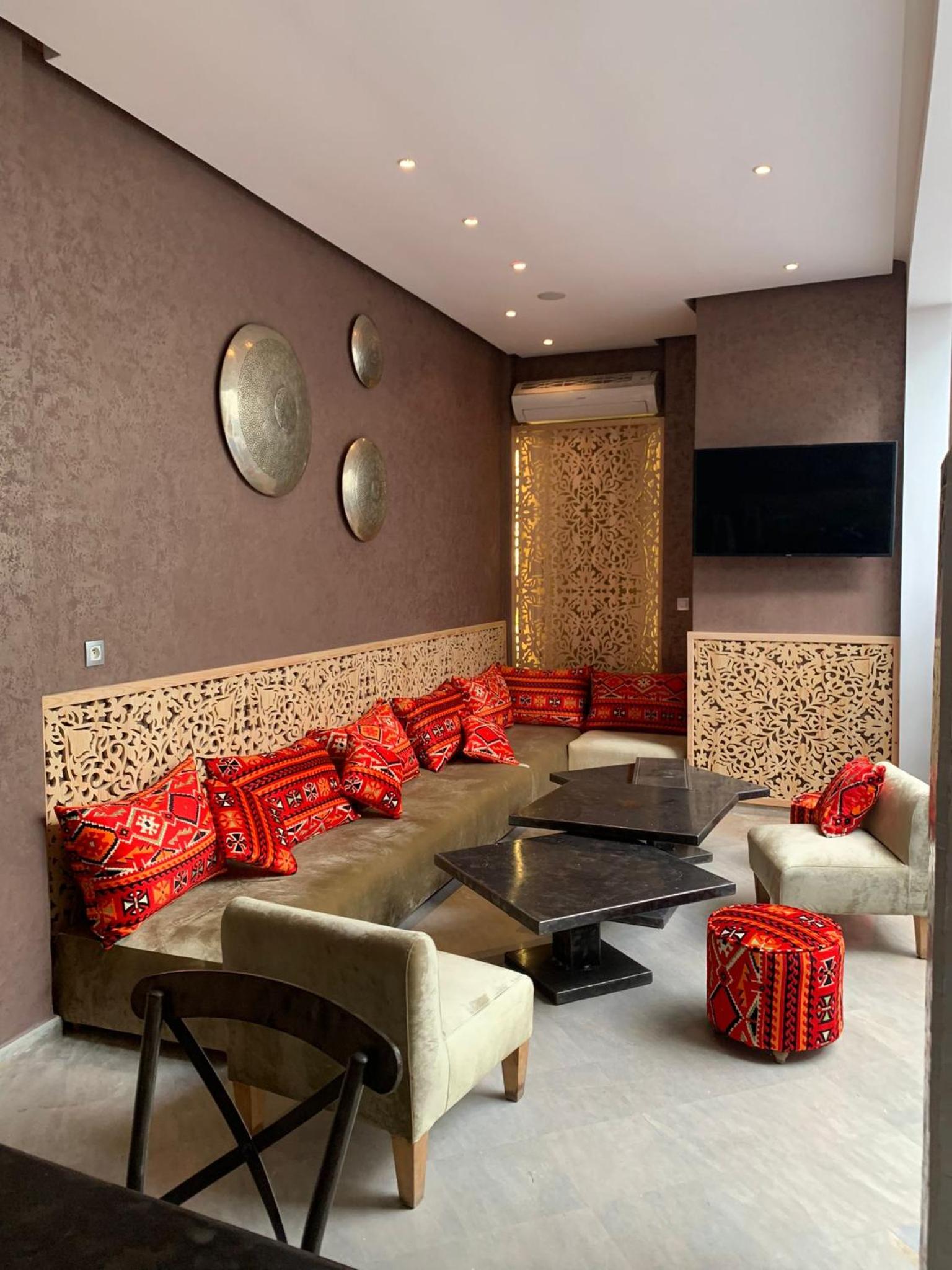 lounge