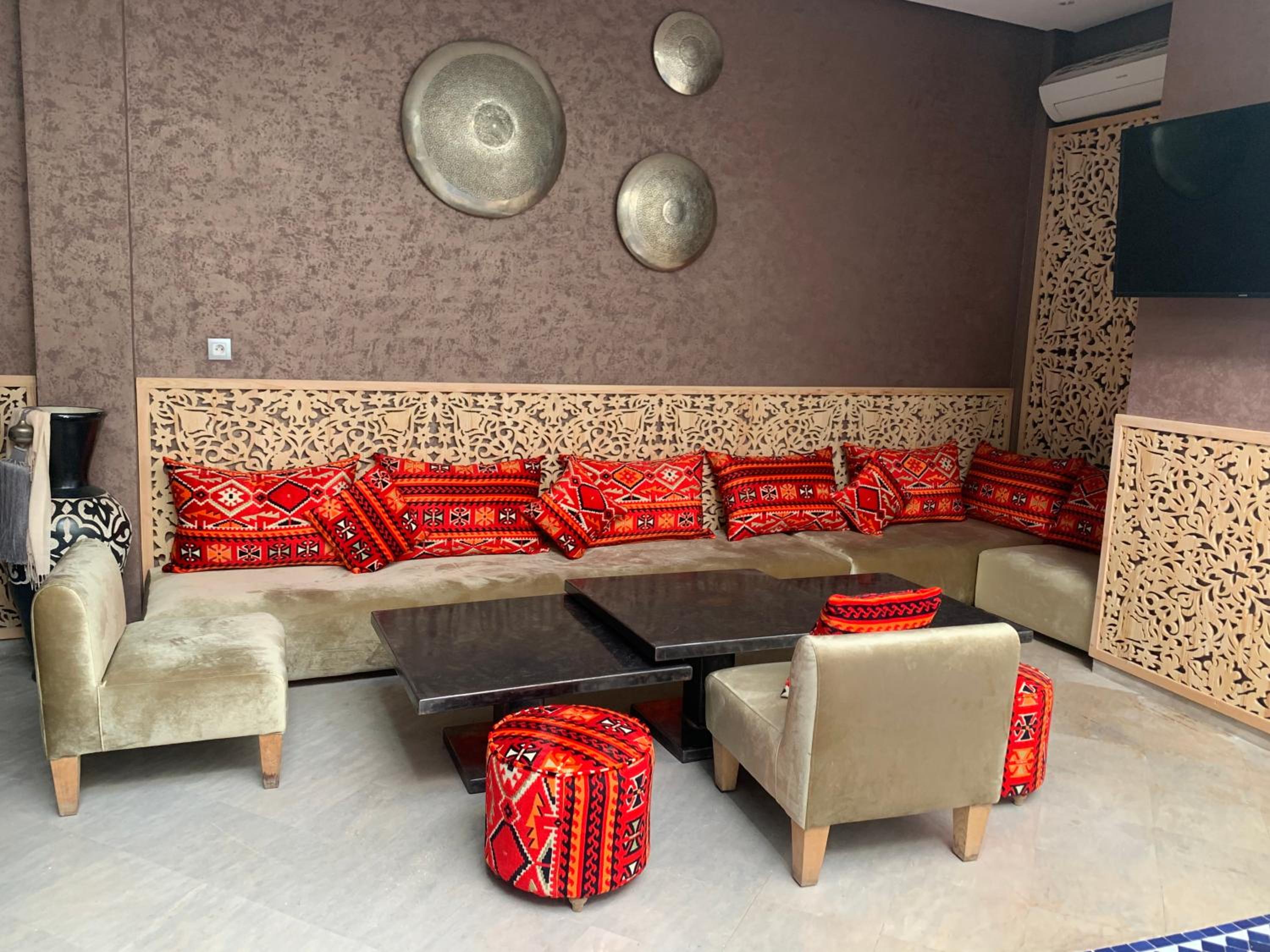 lounge