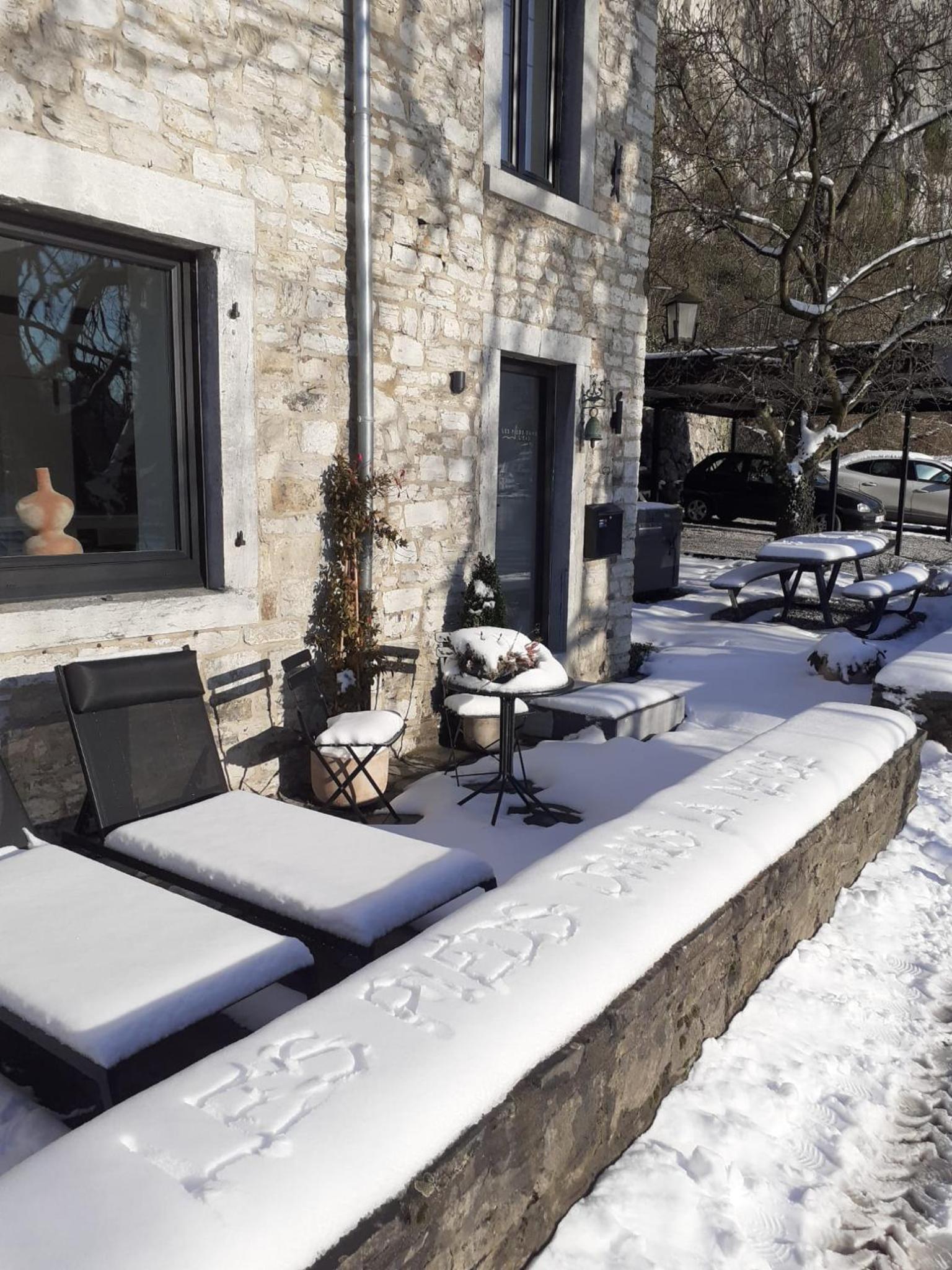Pieds dans l'eau Private Wellness Bordure de Meuse