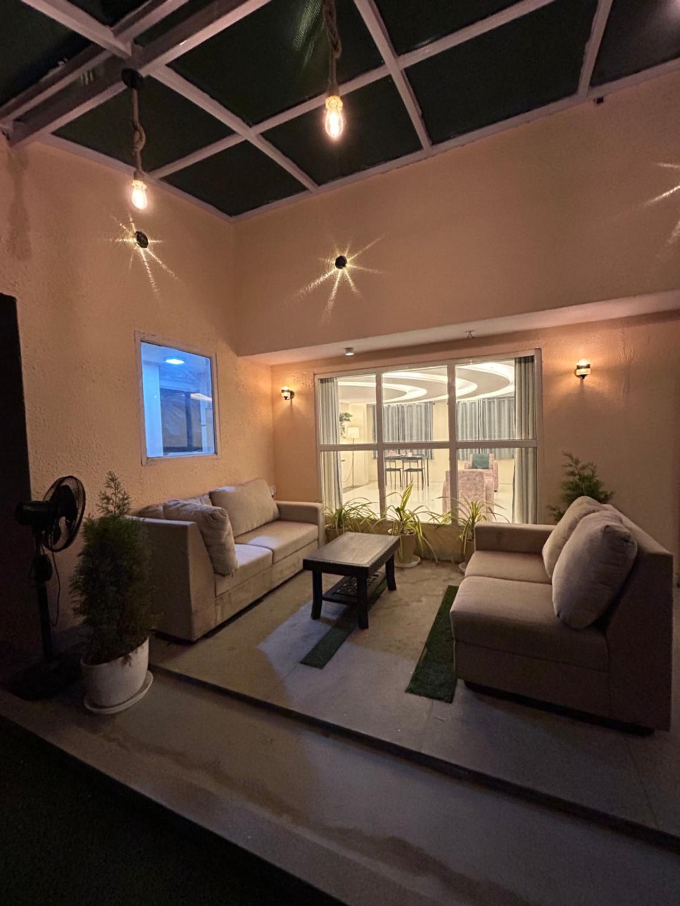 lounge
