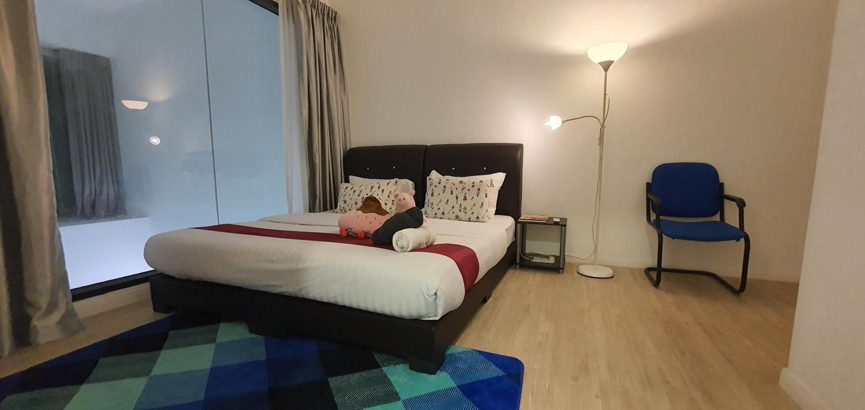 MCity Ampang (Room in shared apartment)