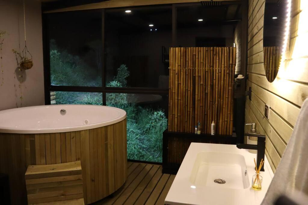 Magma Home Cabaña Loft - Guatape Piscina-Jacuzzi