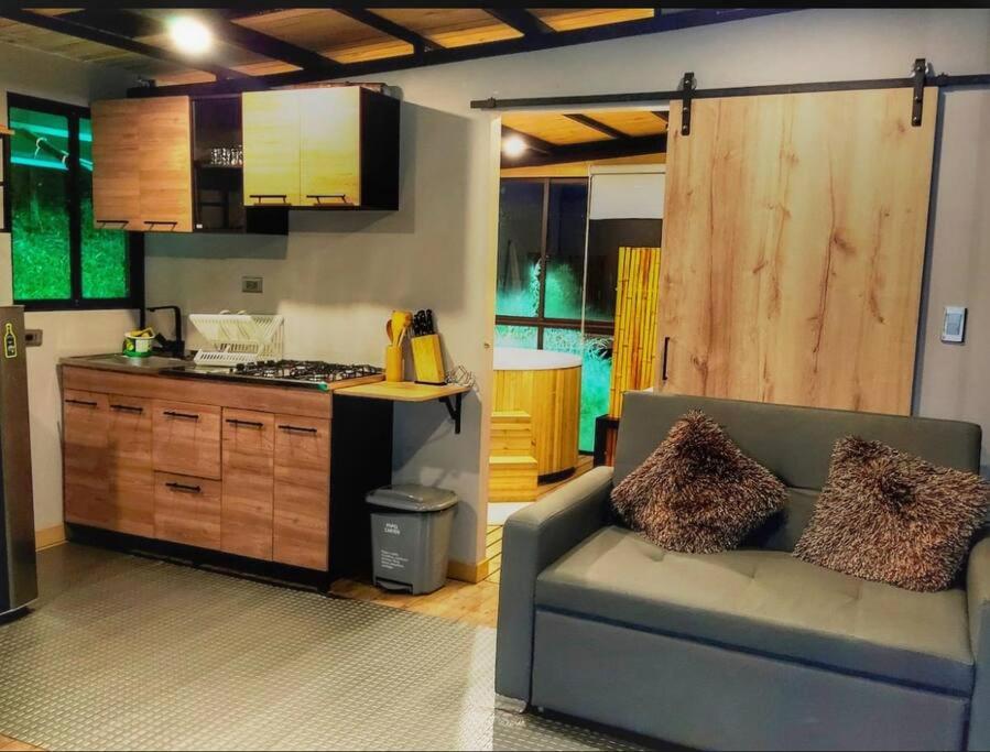 Magma Home Cabaña Loft - Guatape Piscina-Jacuzzi