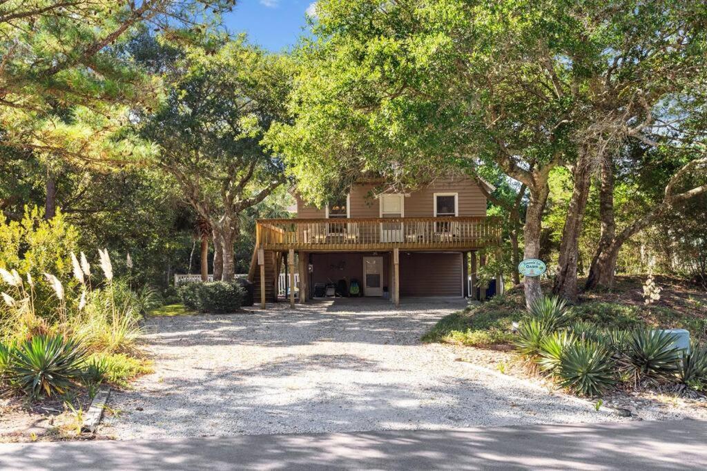 Why Knot Getaway. Emerald Isle Oasis view 4