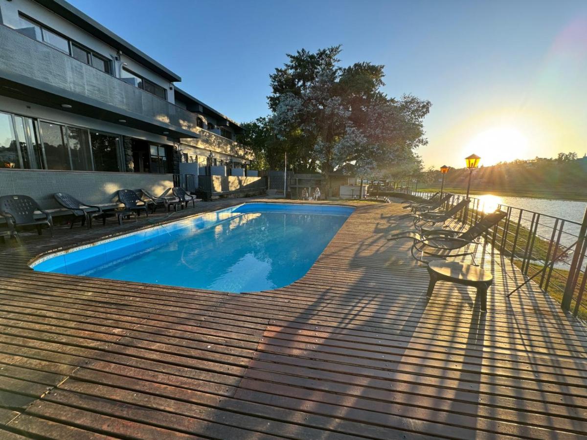 Nuevo Hotel Ciervo de Oro