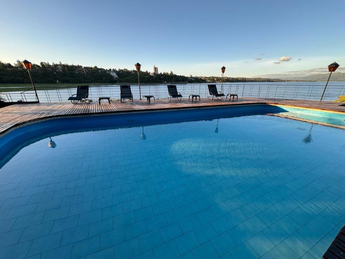 Nuevo Hotel Ciervo de Oro