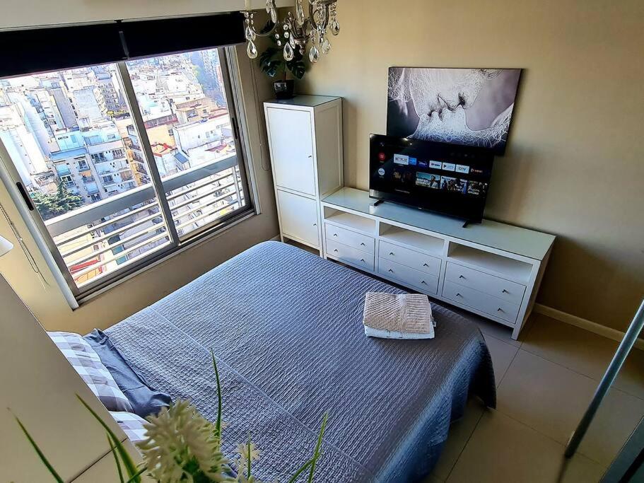 Palermo High Floor Apt. -City & River View-