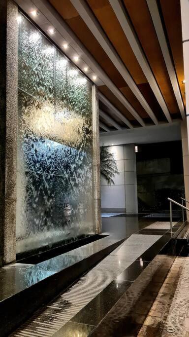 Palermo High Floor Apt. -City & River View-
