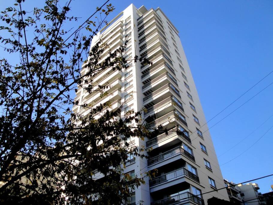 Palermo High Floor Apt. -City & River View-