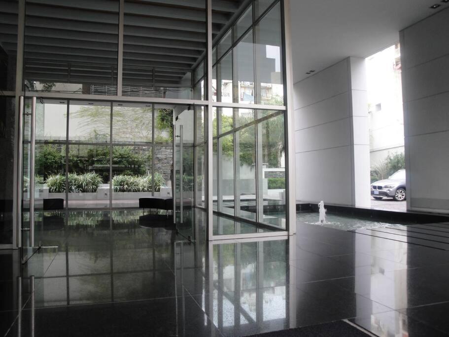 Palermo High Floor Apt. -City & River View-