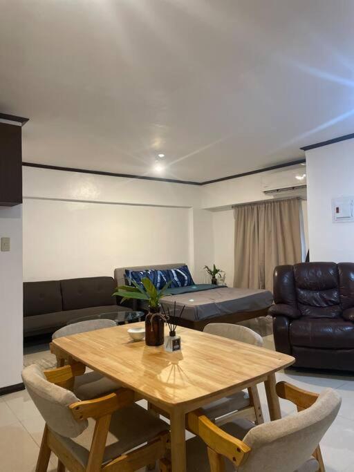 The Bachelor's Suite at Mactan Airport