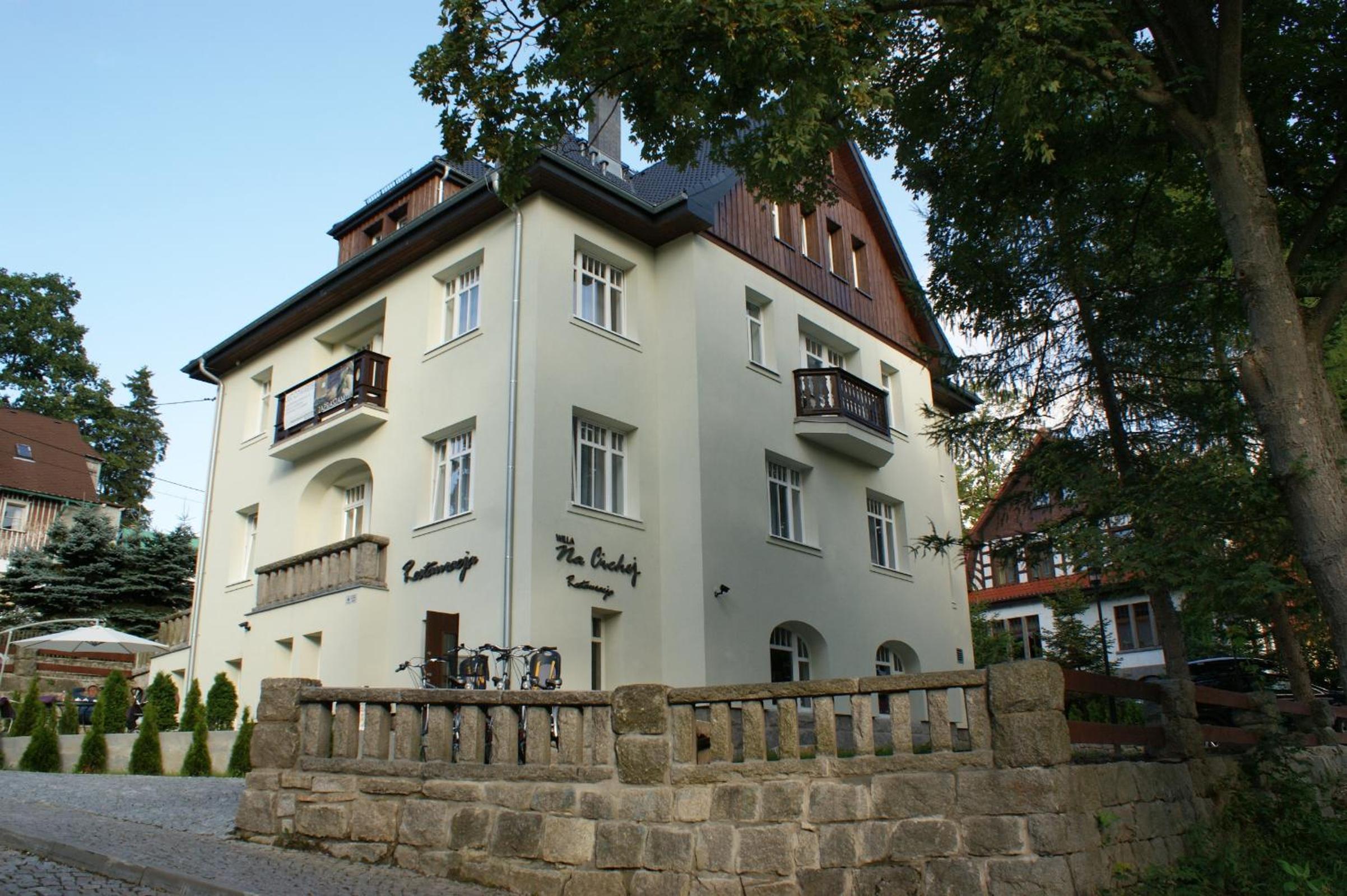 Photo 24