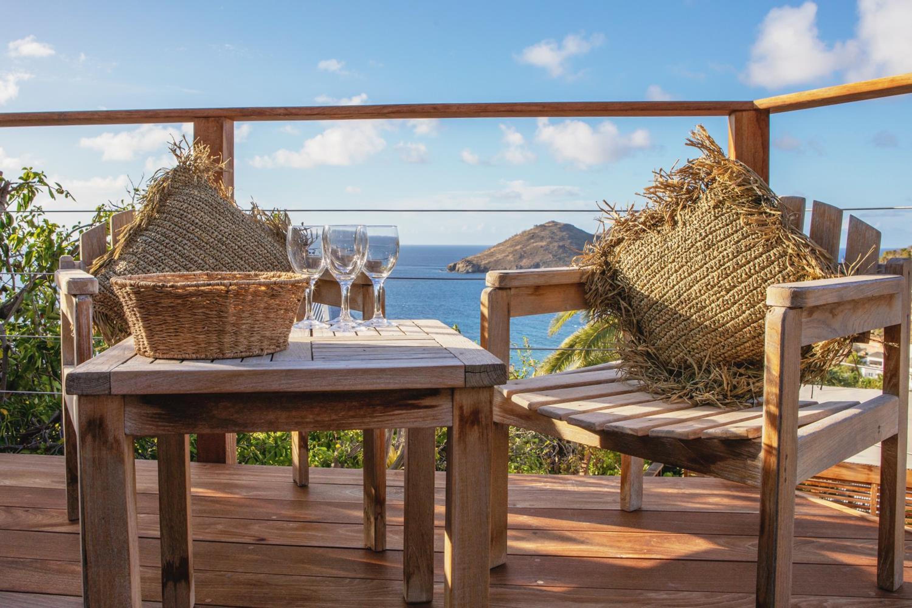 Pearl's Roc Villa