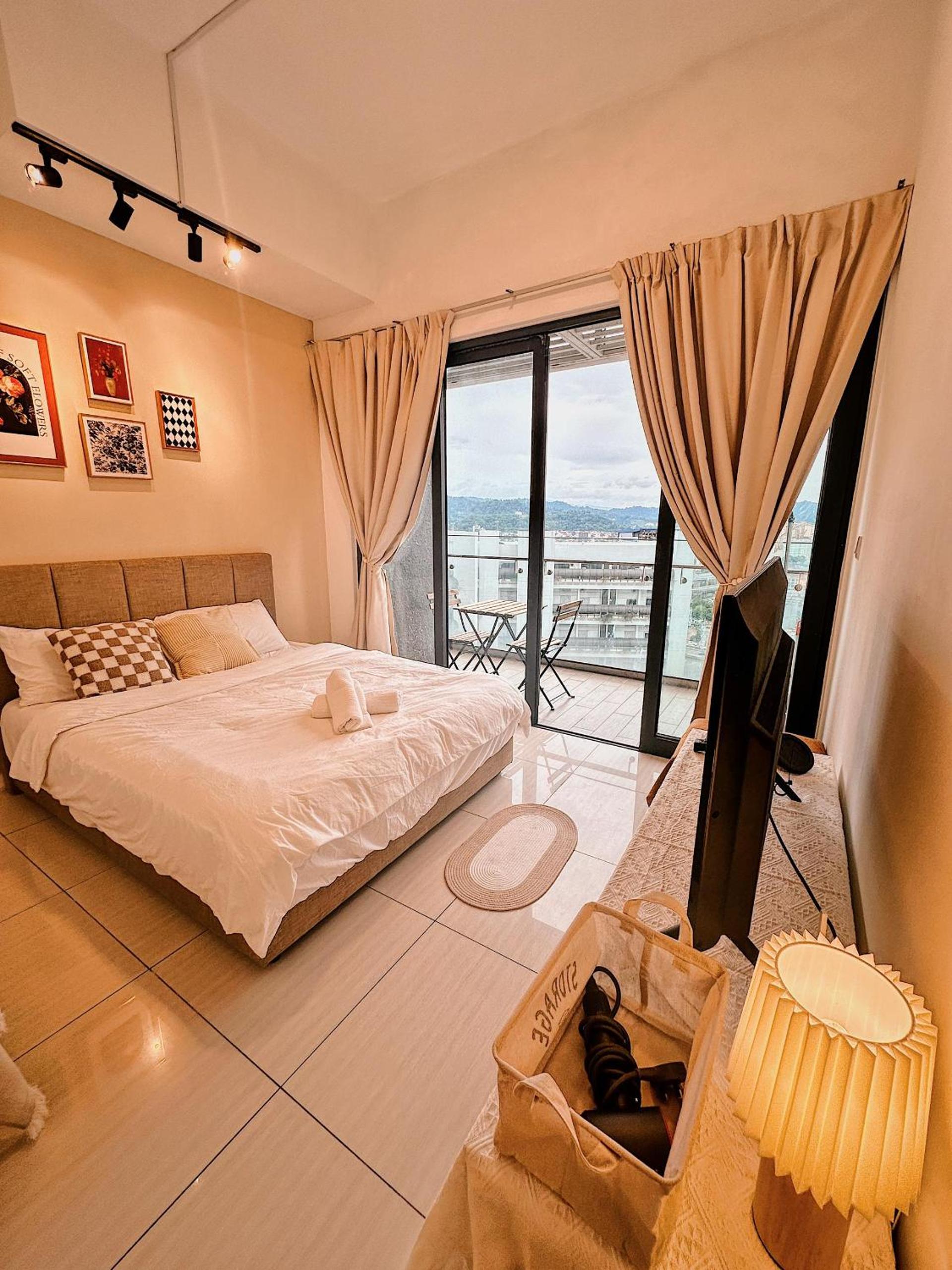 2 Bedroom, The Elements Ampang KLCC with NETFLIX