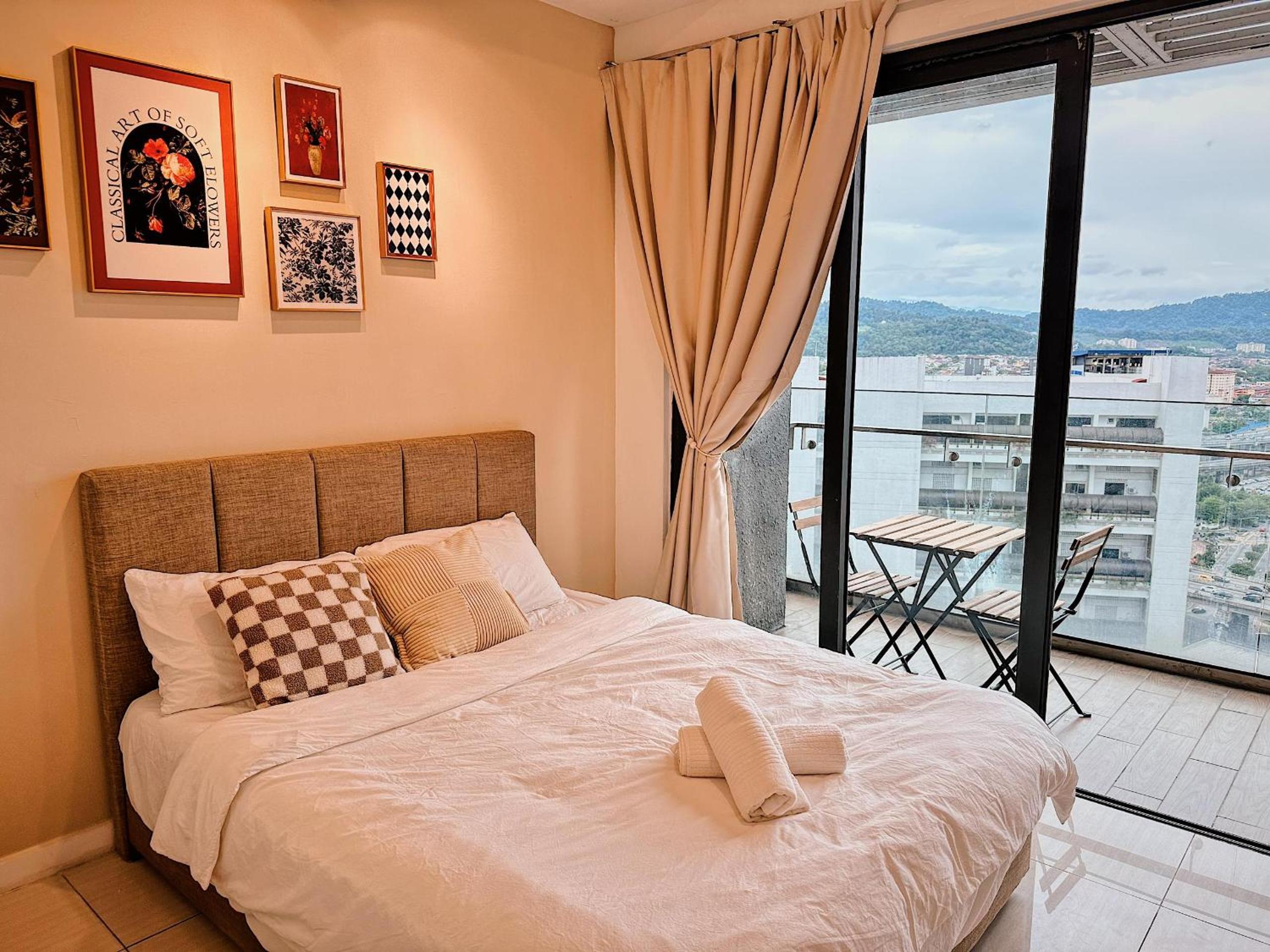 2 Bedroom, The Elements Ampang KLCC with NETFLIX