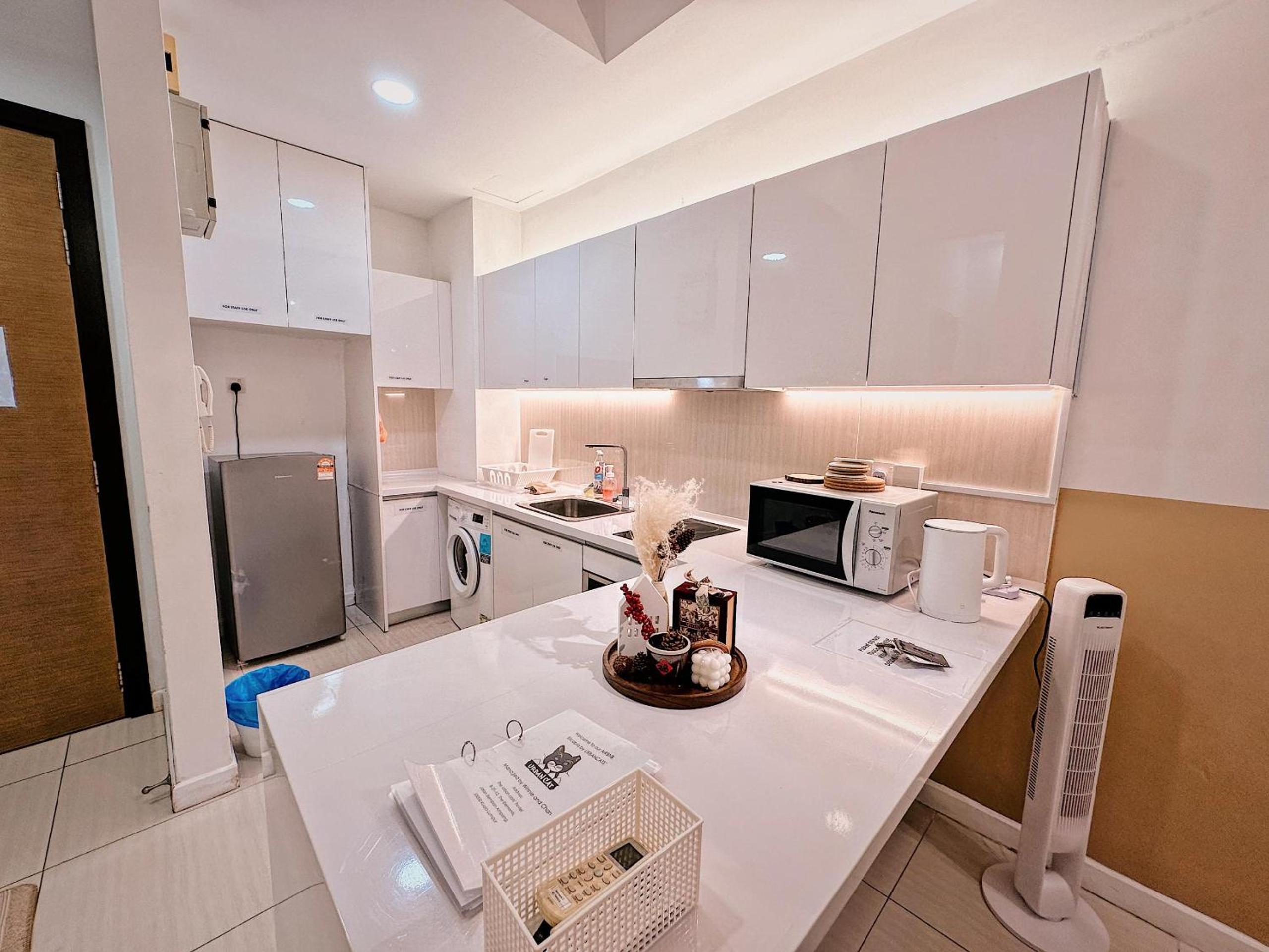 2 Bedroom, The Elements Ampang KLCC with NETFLIX