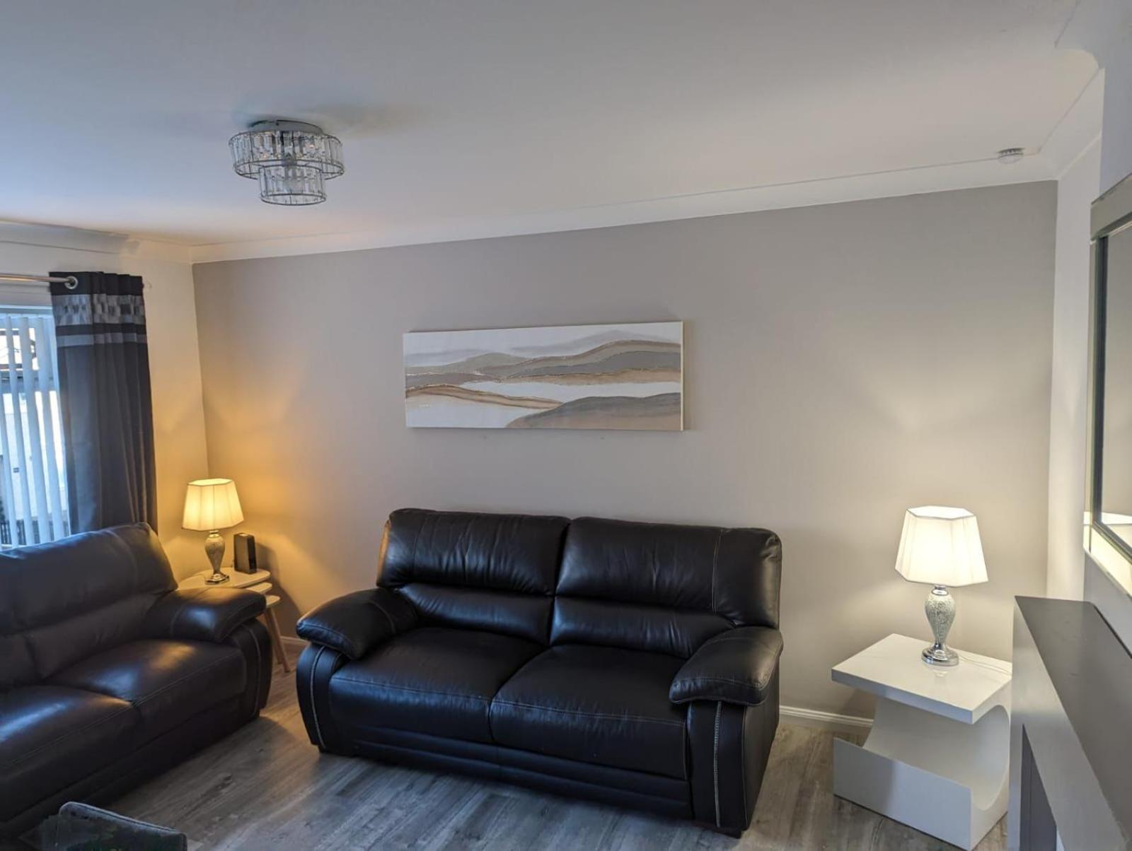 Lovely 2 Bedroom Terrace House view 3