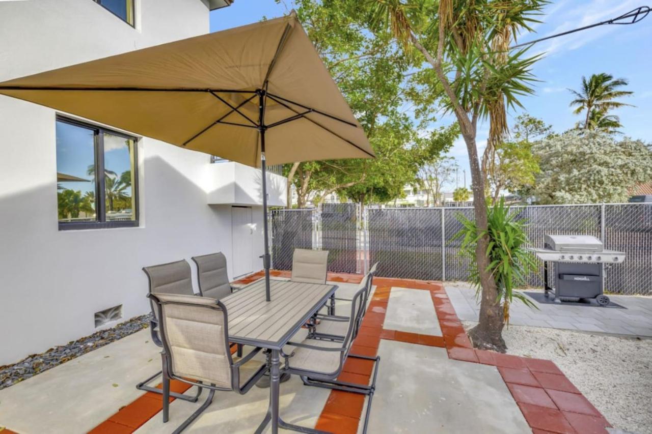 Lux Villa 3br 2ba off Las Olas view 5