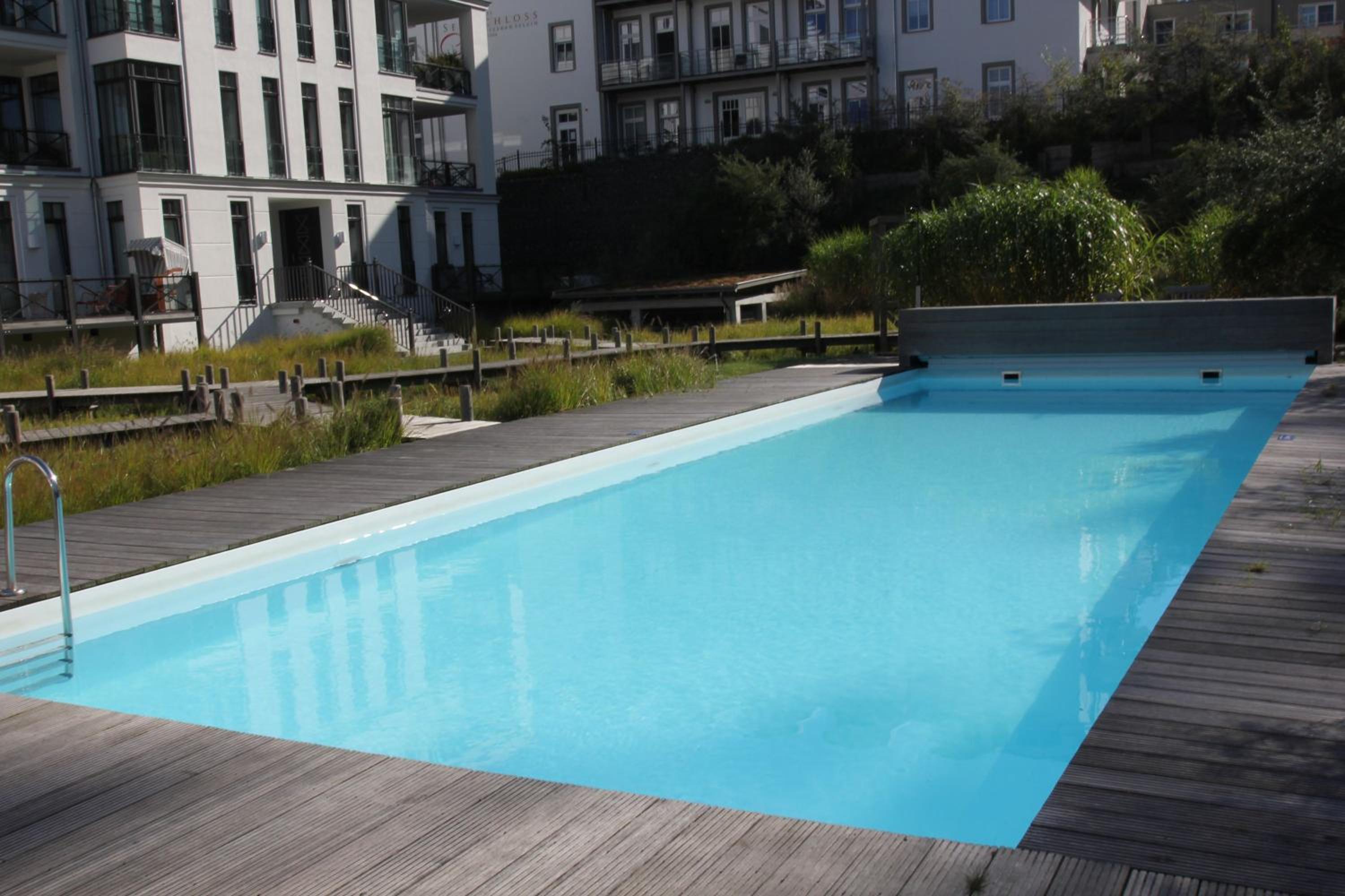 Pool und Sauna mit Meerblick, direkt an der Seebrücke - FIRST Sellin FeWo 3 8